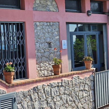 Sciala' Two Apartment Таормина Екстериор снимка